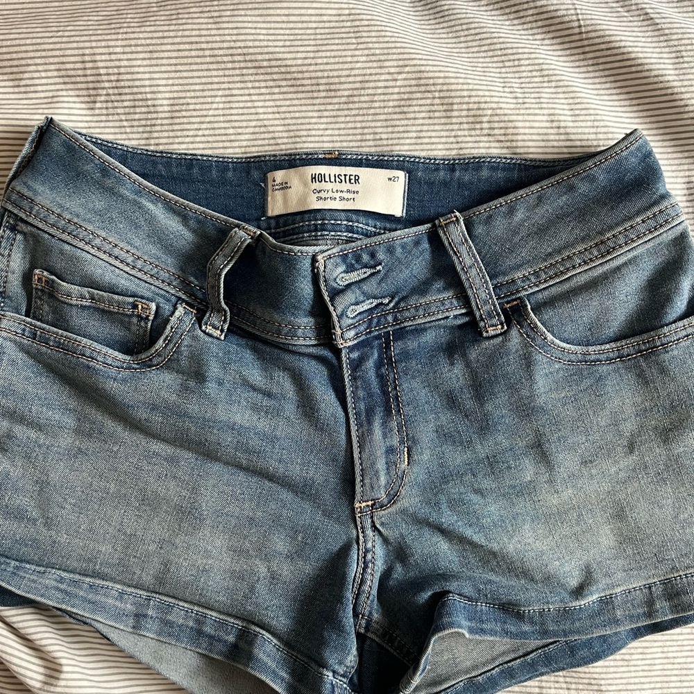 Hollister Light Blue Curvy Low-Rise Shorts